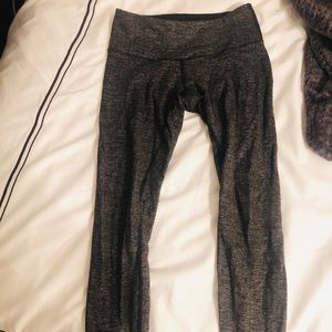 lululemon wonder under heathered herringbone